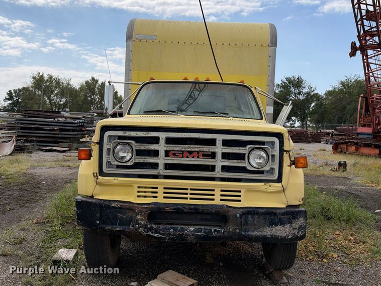 image for item EX2307 1986 GMC 7000 box truck