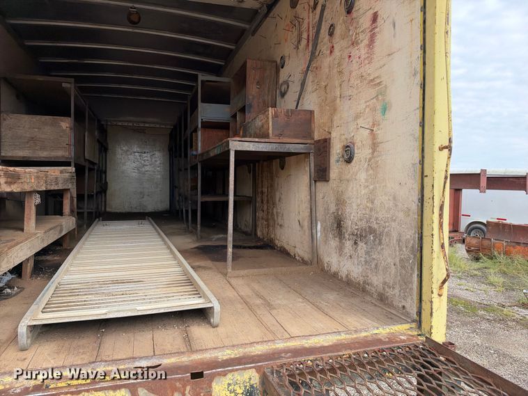 image for item EX2307 1986 GMC 7000 box truck