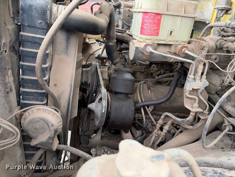 image for item EX2307 1986 GMC 7000 box truck