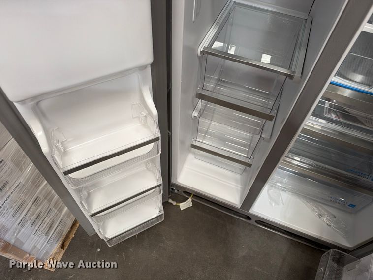 image for item EX2366 Frigidaire refrigerator