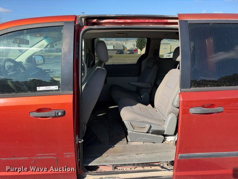 image for item EX2454 2008 Dodge Grand Caravan van