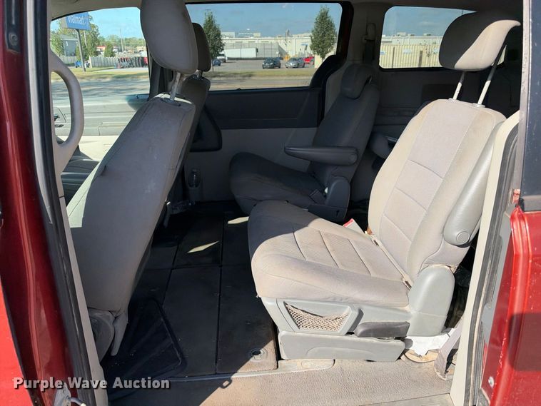 image for item EX2454 2008 Dodge Grand Caravan van