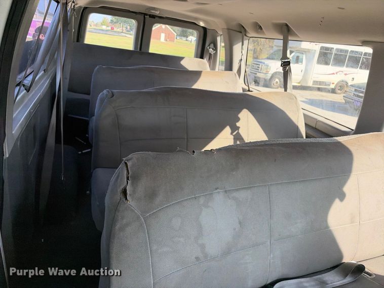 image for item EX2455 2007 Ford E350 van