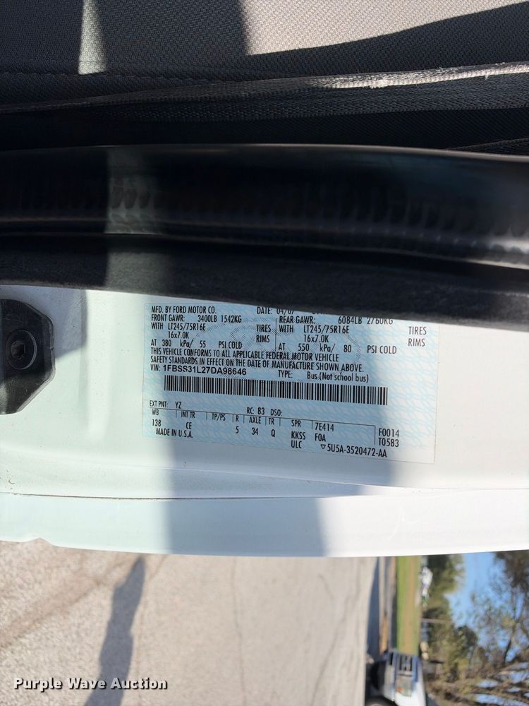 image for item EX2455 2007 Ford E350 van