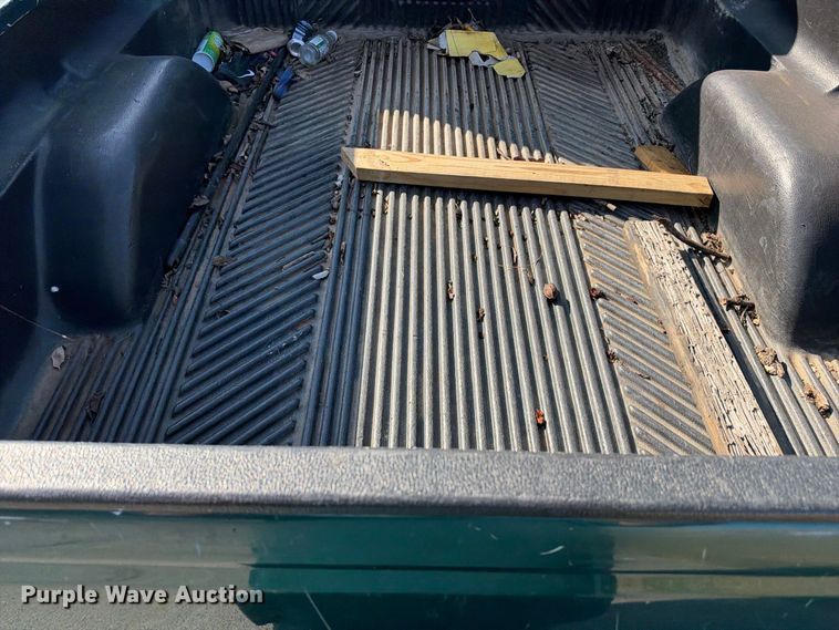 image for item EX2456 1997 Chevrolet C1500 Ext. Cab pickup truck