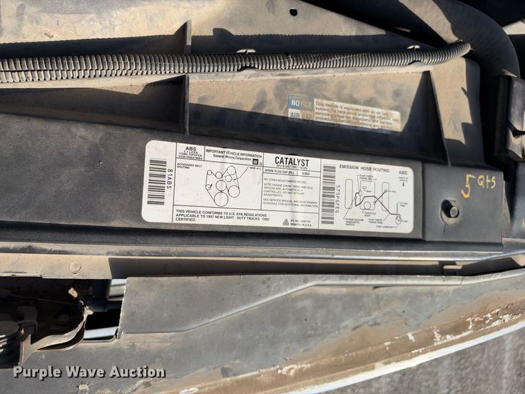 image for item EX2456 1997 Chevrolet C1500 Ext. Cab pickup truck