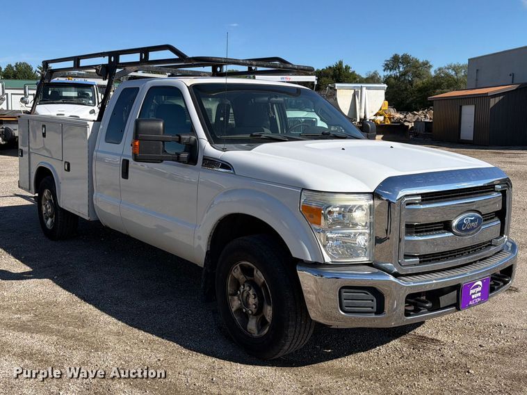 image for item EX4619 2012 Ford F250 Super Duty Ext. Cab utility bed pickup truck