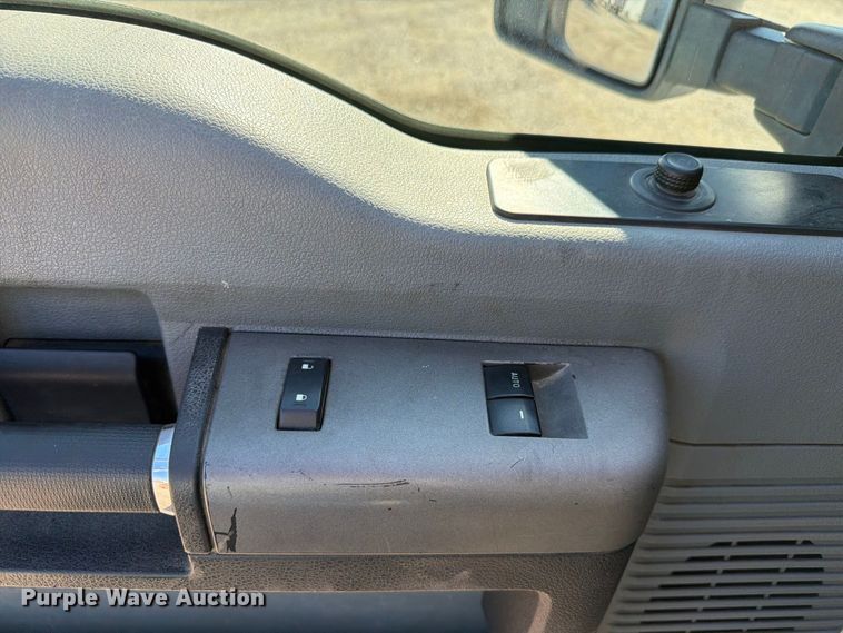 image for item EX4619 2012 Ford F250 Super Duty Ext. Cab utility bed pickup truck