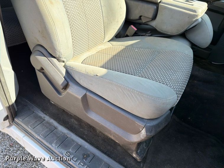 image for item EX4619 2012 Ford F250 Super Duty Ext. Cab utility bed pickup truck