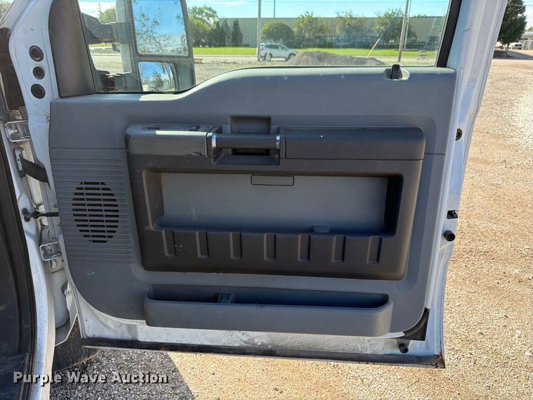 image for item EX4619 2012 Ford F250 Super Duty Ext. Cab utility bed pickup truck