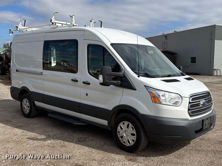 image for item EX4620 2018 Ford Transit van