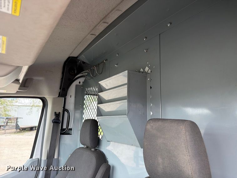 image for item EX4620 2018 Ford Transit van