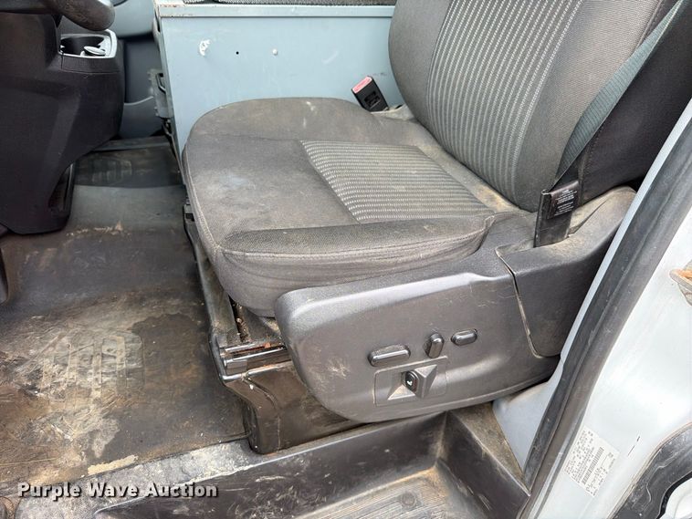 image for item EX4620 2018 Ford Transit van