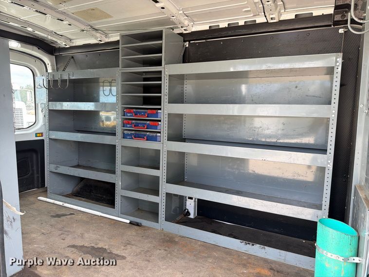 image for item EX4620 2018 Ford Transit van