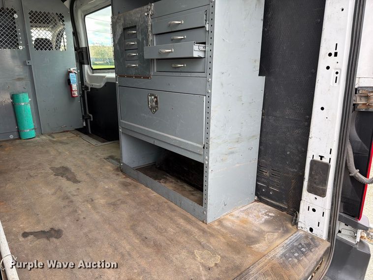image for item EX4620 2018 Ford Transit van