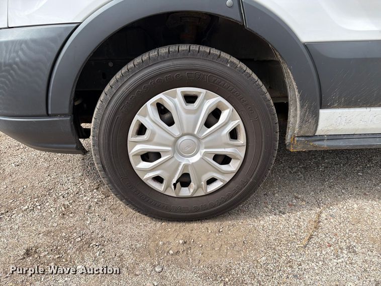 image for item EX4620 2018 Ford Transit van