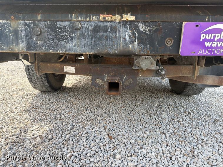 image for item EX4667 2004 Ford F250 Super Duty Ext. Cab pickup truck