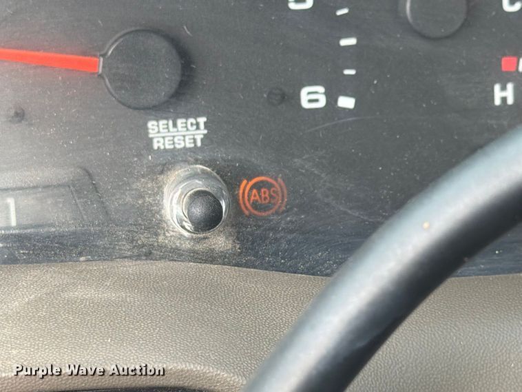 image for item EX4667 2004 Ford F250 Super Duty Ext. Cab pickup truck