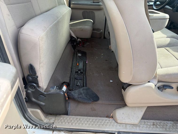 image for item EX4667 2004 Ford F250 Super Duty Ext. Cab pickup truck