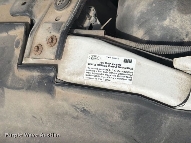 image for item EX4667 2004 Ford F250 Super Duty Ext. Cab pickup truck