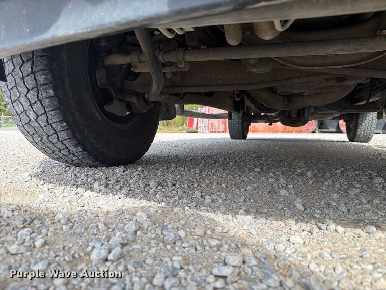 image for item EX4667 2004 Ford F250 Super Duty Ext. Cab pickup truck