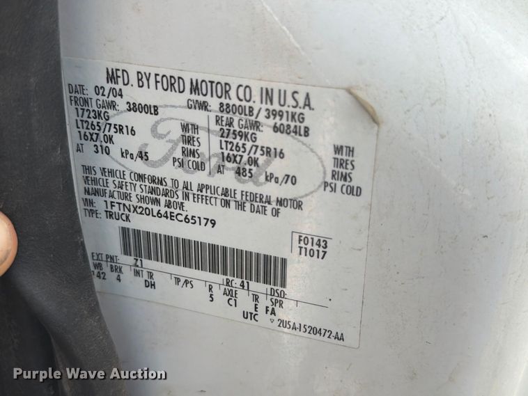 image for item EX4667 2004 Ford F250 Super Duty Ext. Cab pickup truck