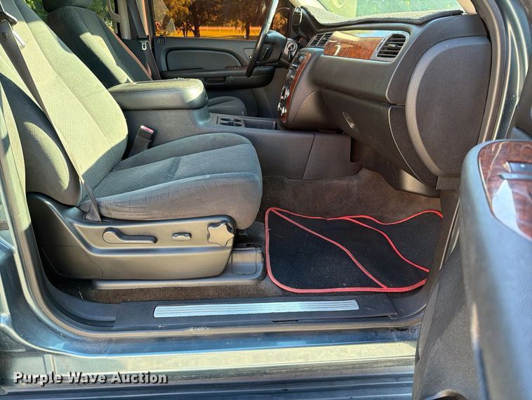 image for item EX5003 2008 Chevrolet Tahoe SUV