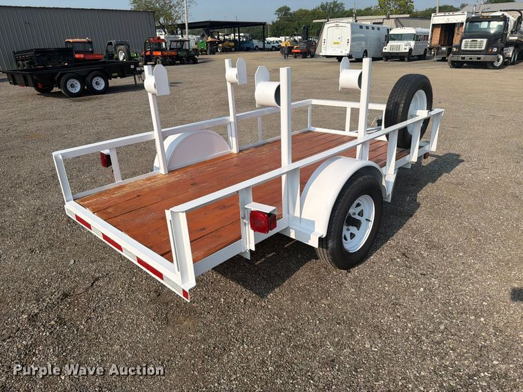 image for item FB5002 2006 Drake Truck & Trailer Equipment  Utility trailer
