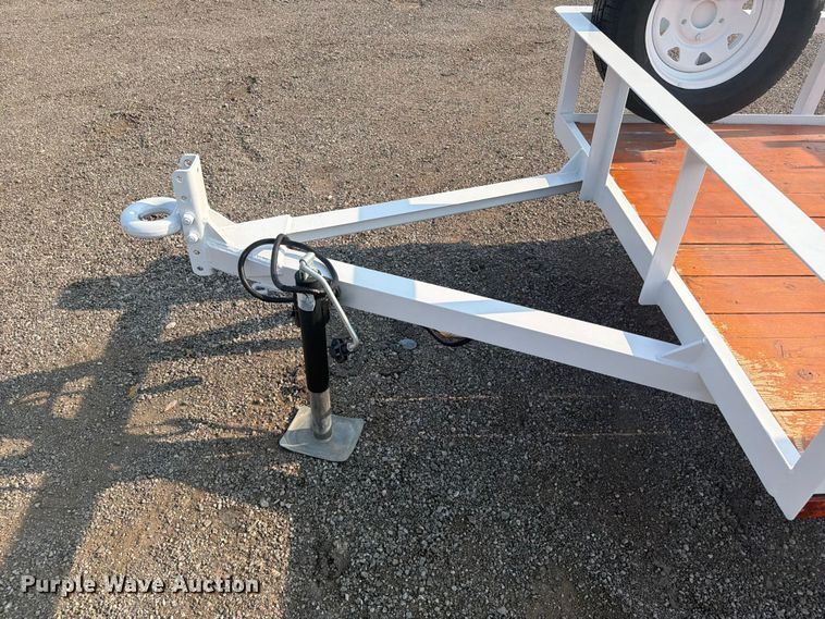 image for item FB5002 2006 Drake Truck & Trailer Equipment  Utility trailer