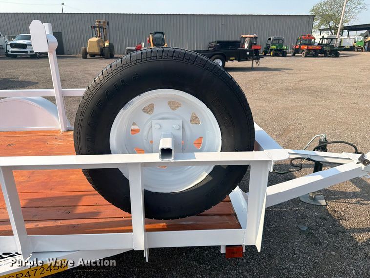 image for item FB5002 2006 Drake Truck & Trailer Equipment  Utility trailer