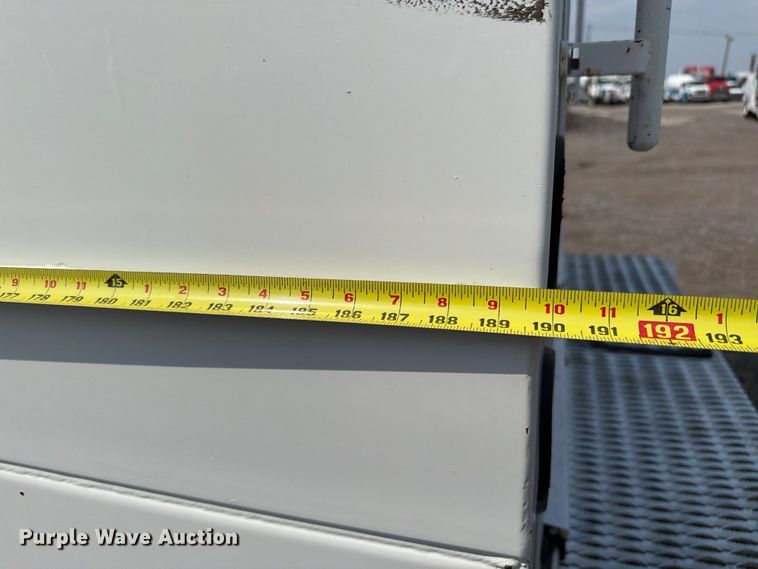 image for item FB5013 2013 Freightliner Business Class M2 fuel / lube truck