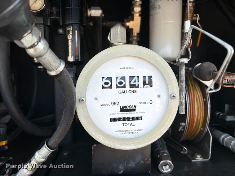 image for item FB5013 2013 Freightliner Business Class M2 fuel / lube truck