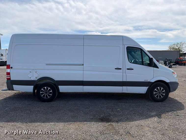 image for item FB5192 2012 Mercedes-Benz Sprinter 2500 van