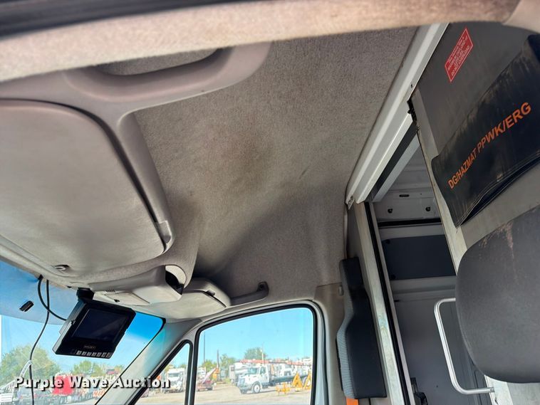 image for item FB5192 2012 Mercedes-Benz Sprinter 2500 van