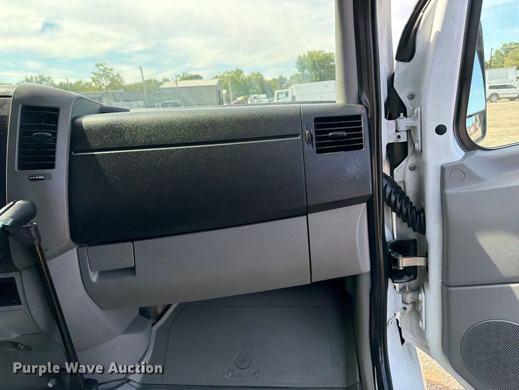 image for item FB5192 2012 Mercedes-Benz Sprinter 2500 van