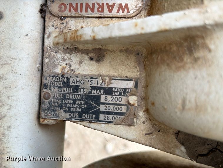 image for item FB5816 2003 International 7400 
