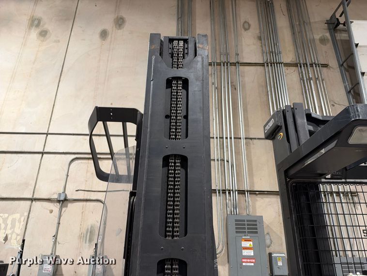 image for item FB8395 2019 Crown RM6025-45 reach truck