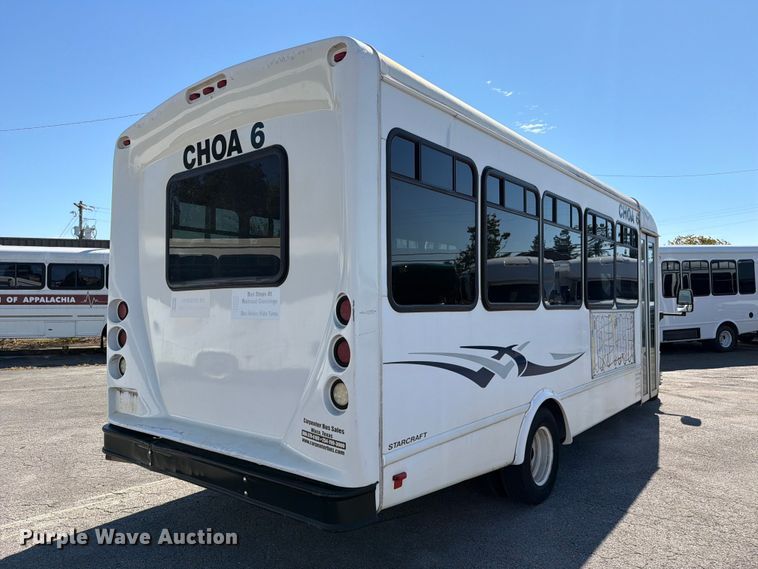 image for item FC3418 2016 Ford E450 shuttle bus