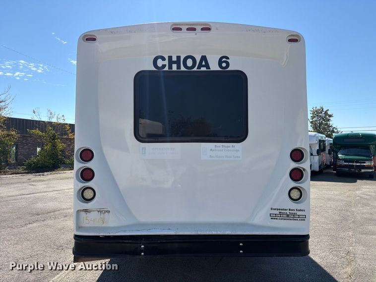 image for item FC3418 2016 Ford E450 shuttle bus