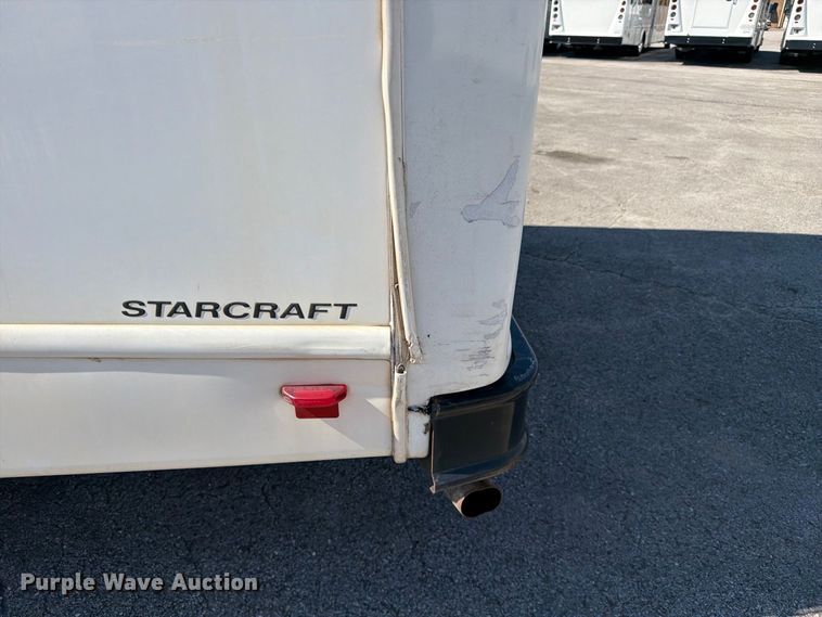 image for item FC3418 2016 Ford E450 shuttle bus