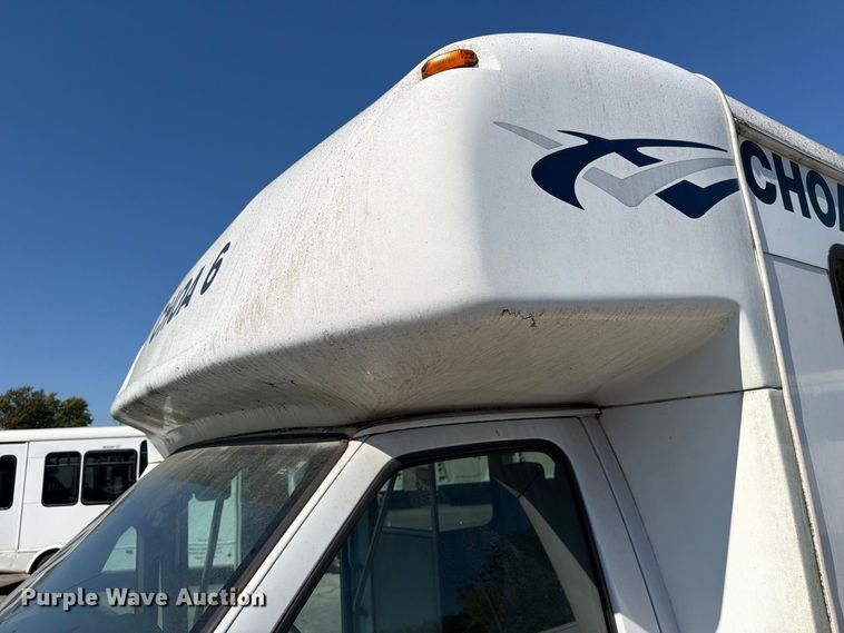 image for item FC3418 2016 Ford E450 shuttle bus