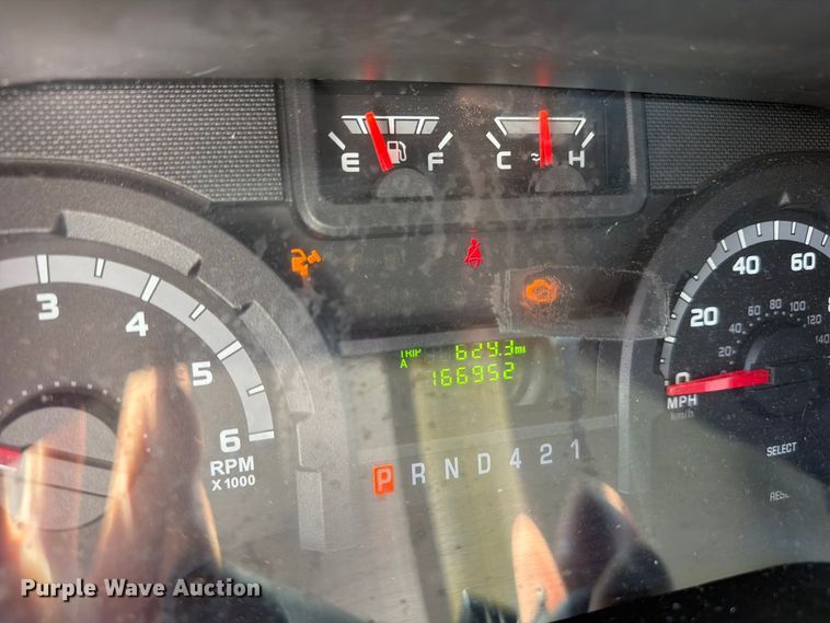 image for item FC3418 2016 Ford E450 shuttle bus