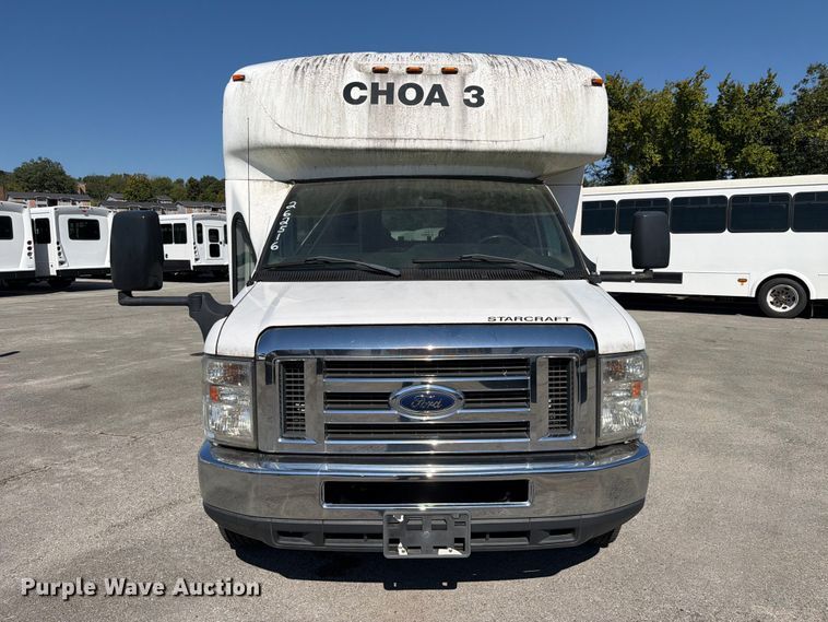 image for item FC3419 2016 Starcraft Ford E450 shuttle bus