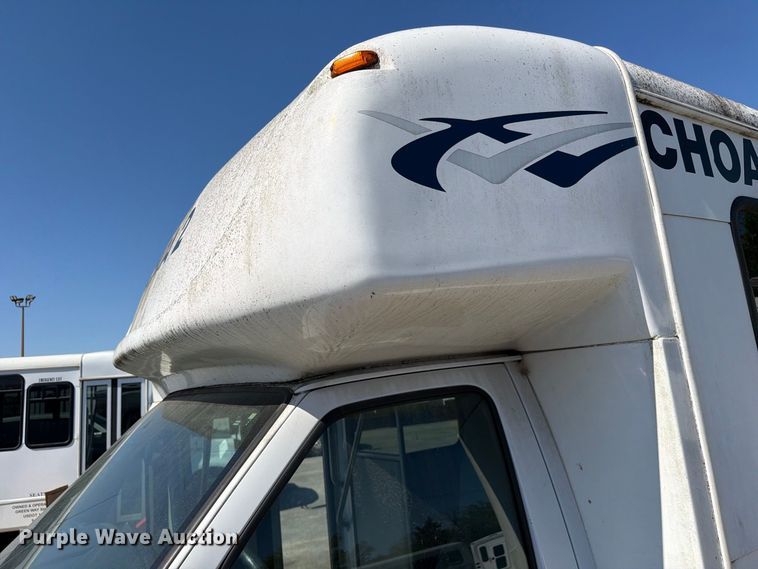 image for item FC3420 2016 Starcraft Ford E450 shuttle bus