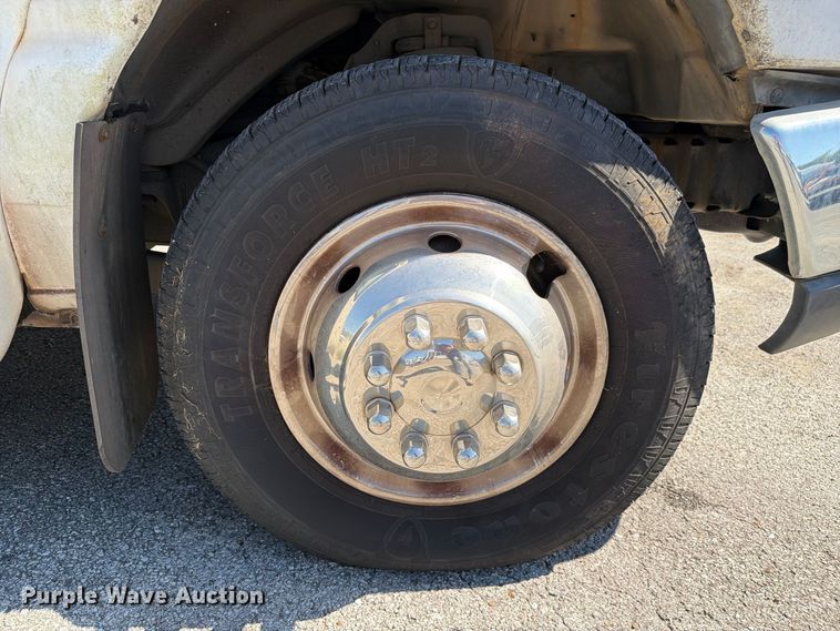 image for item FC3420 2016 Starcraft Ford E450 shuttle bus
