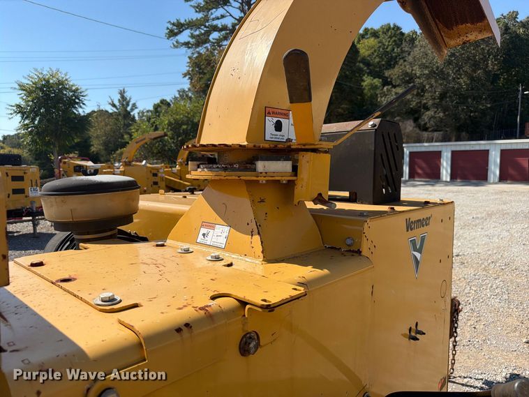 image for item FC3427 2019 Vermeer BC1000XL wood chipper