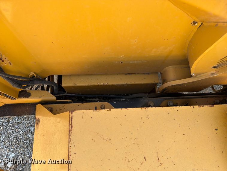 image for item FC3427 2019 Vermeer BC1000XL wood chipper