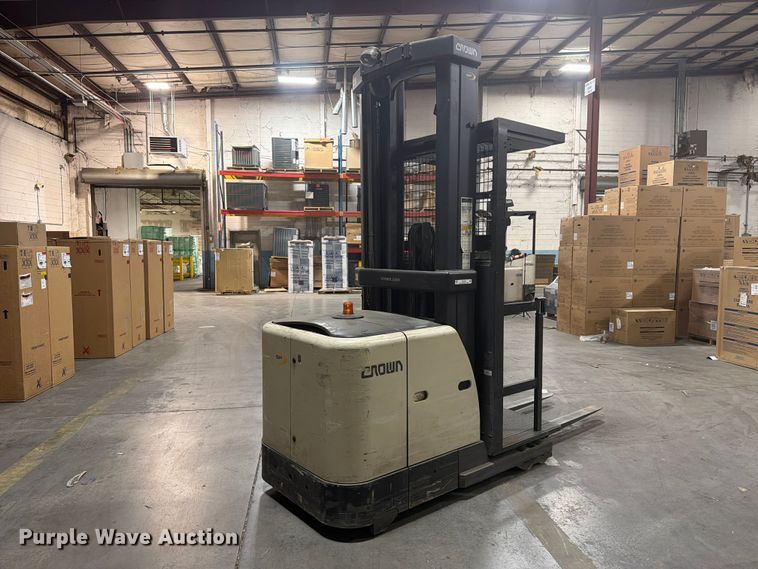 image for item FC3456 2019 Crown SP3520-30 order picker