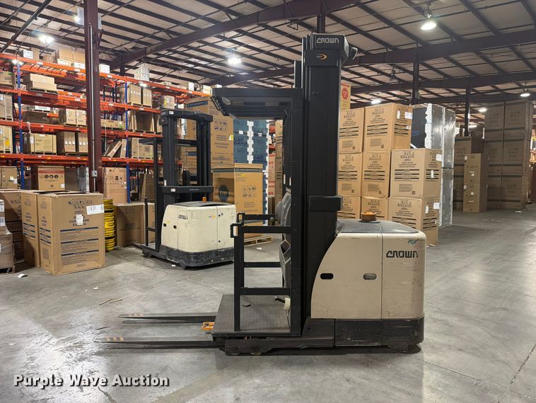 image for item FC3457 2018 Crown SP3520-30 order picker