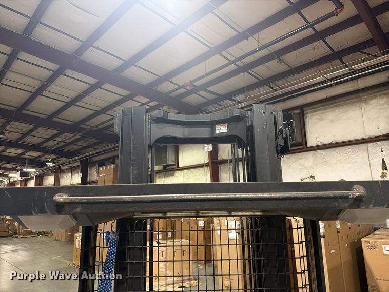 image for item FC3457 2018 Crown SP3520-30 order picker